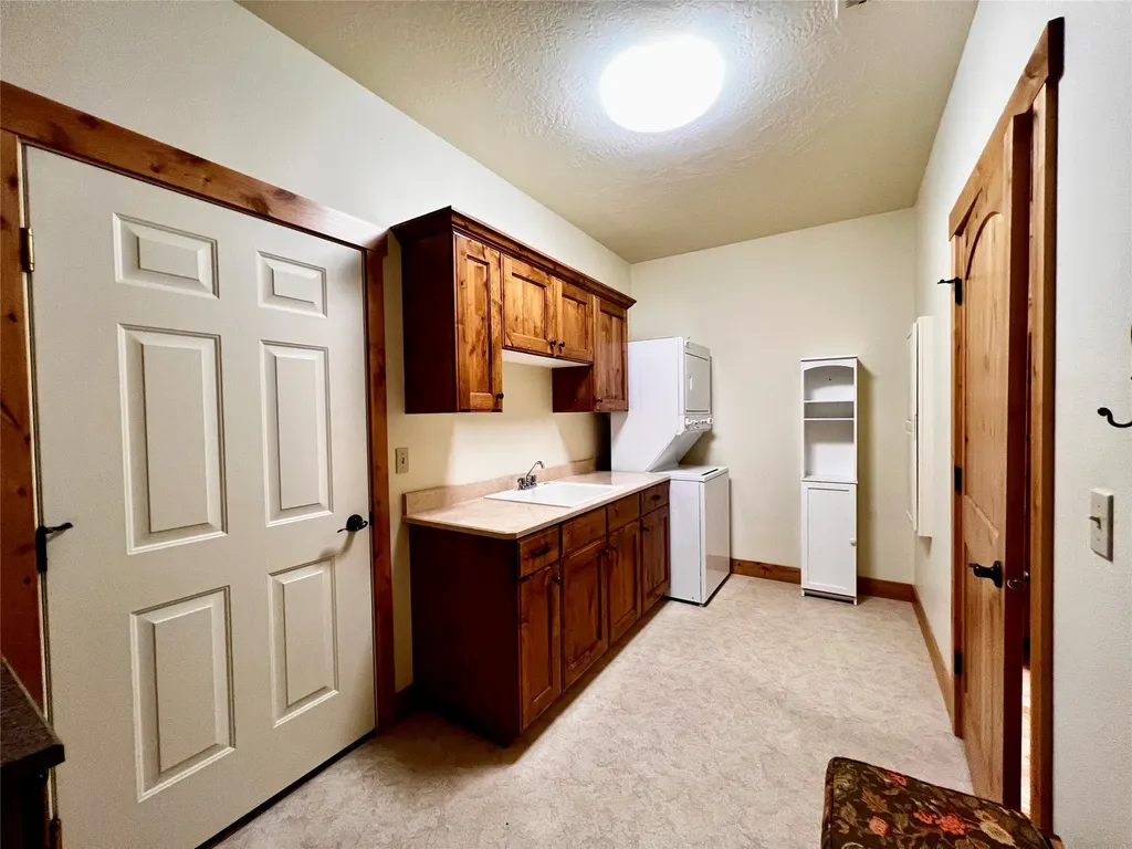 294 Montana Landing Polson MT 59860