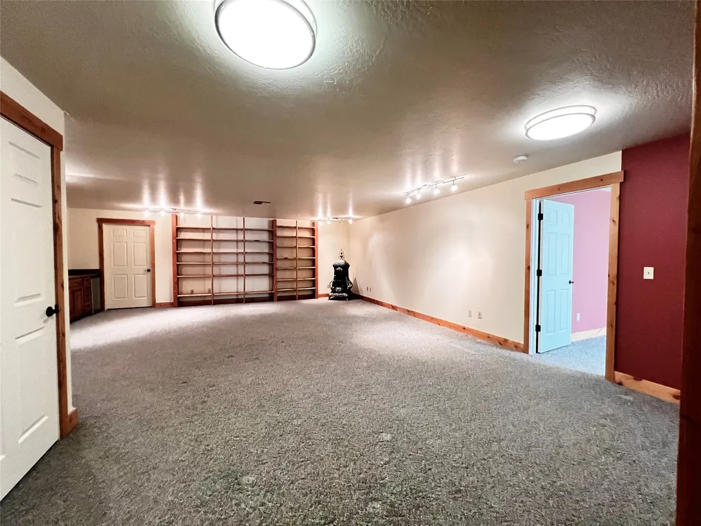 294 Montana Landing Polson MT 59860