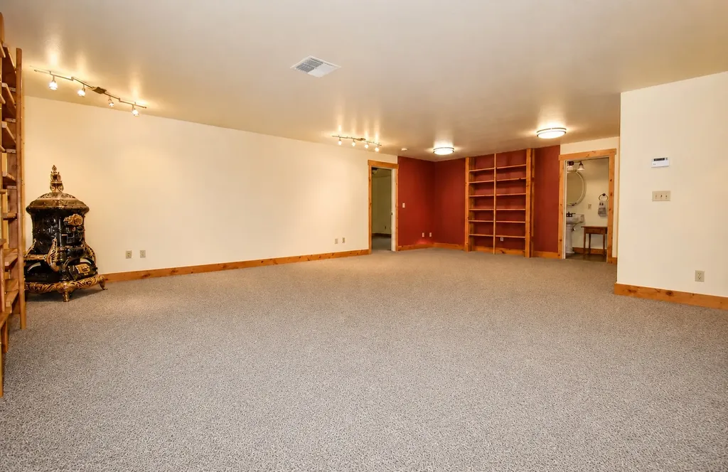 294 Montana Landing Polson MT 59860