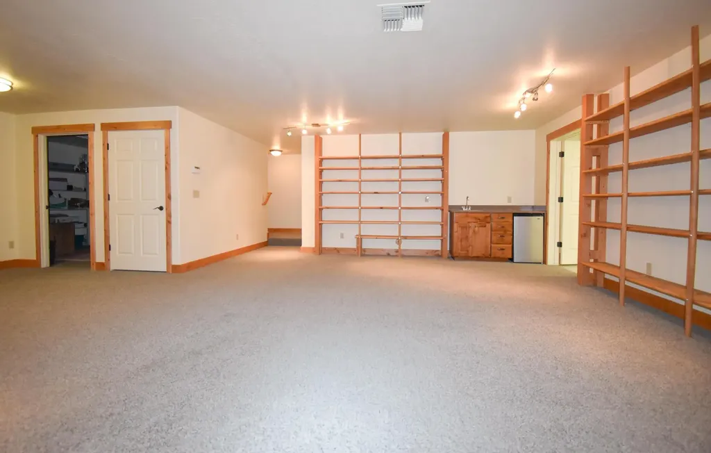 294 Montana Landing Polson MT 59860