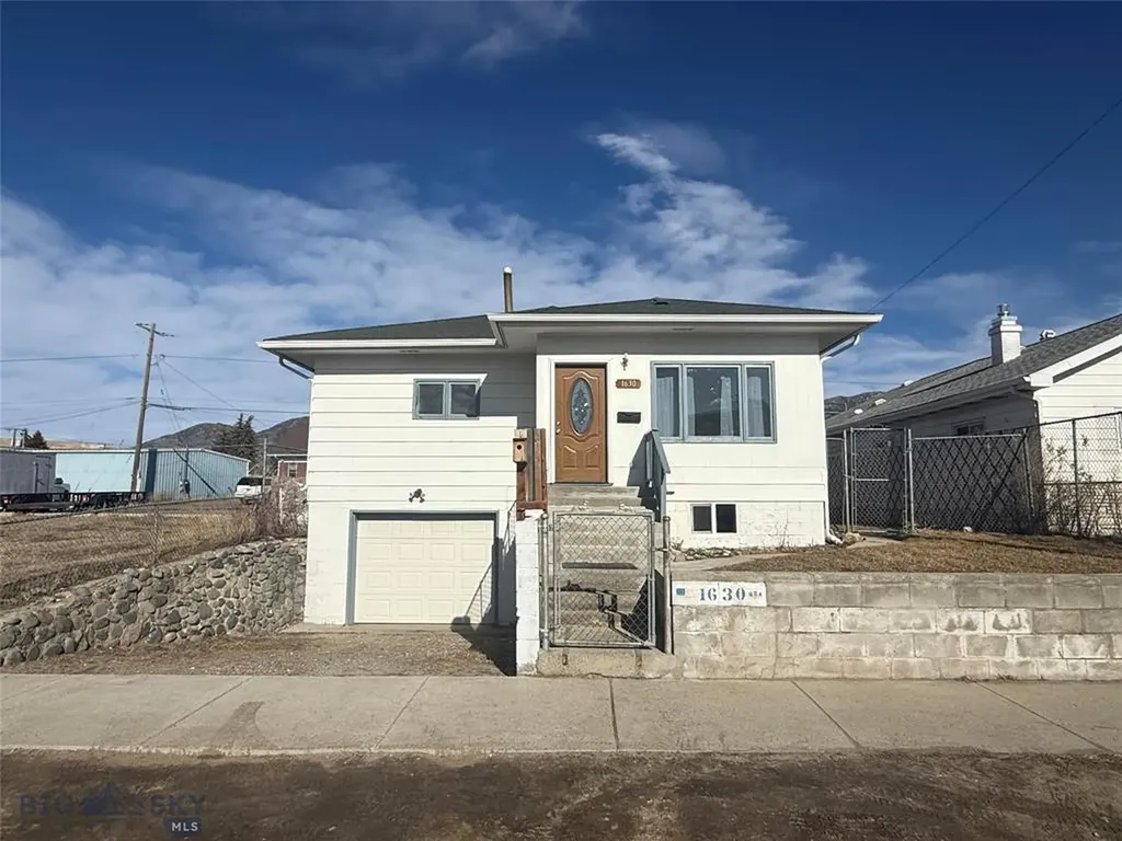 1630 Phillips Avenue Butte MT 59701