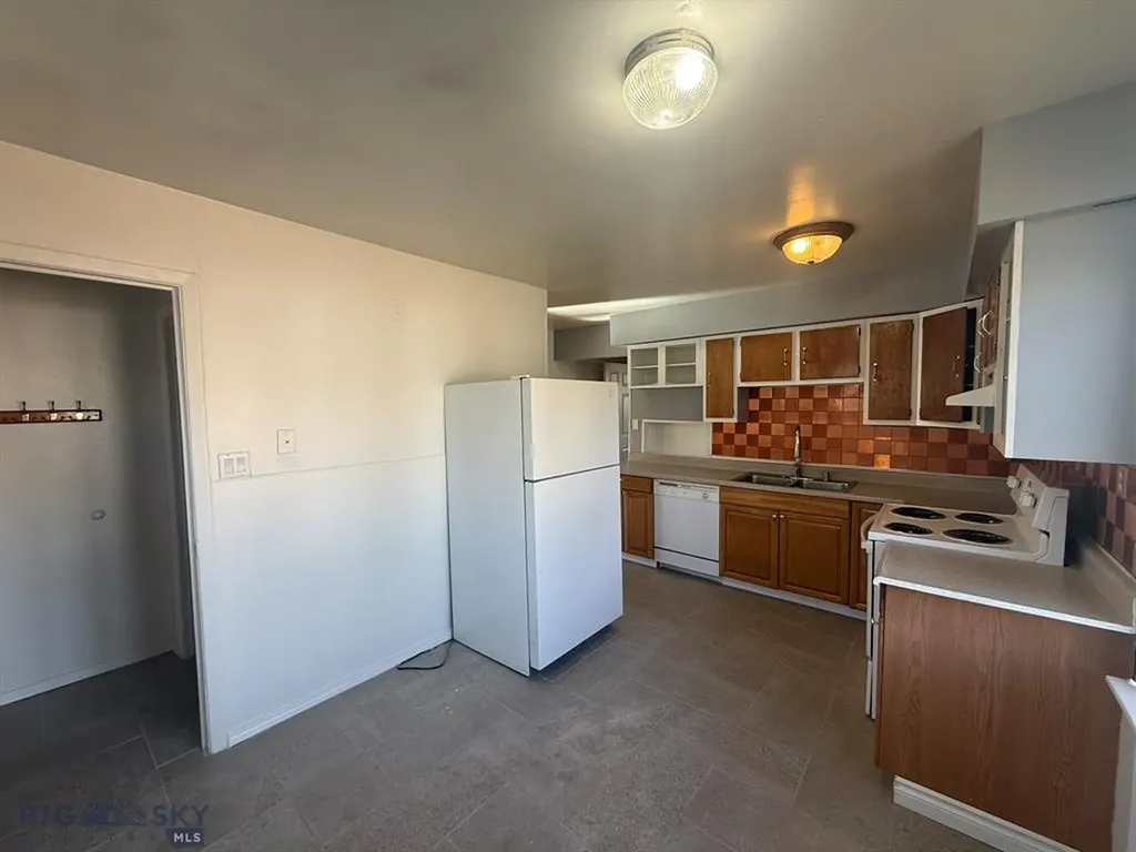 1630 Phillips Avenue Butte MT 59701
