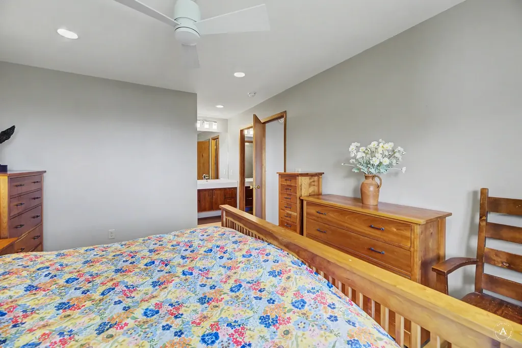 744 S California Street Helena MT 59601