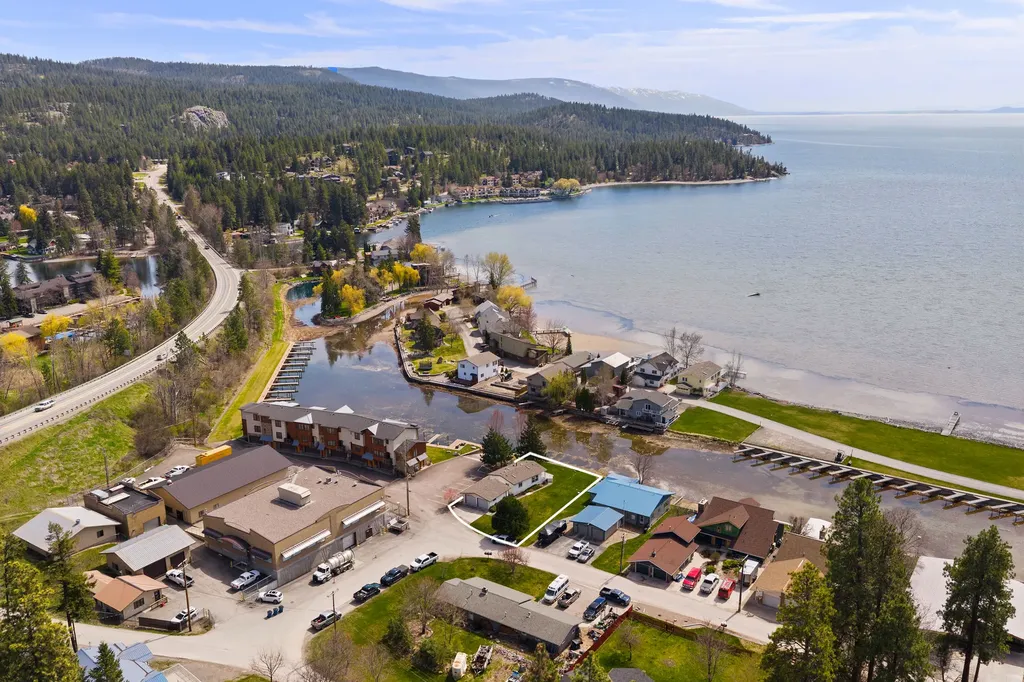 112 Parkway Avenue Bigfork MT 59911