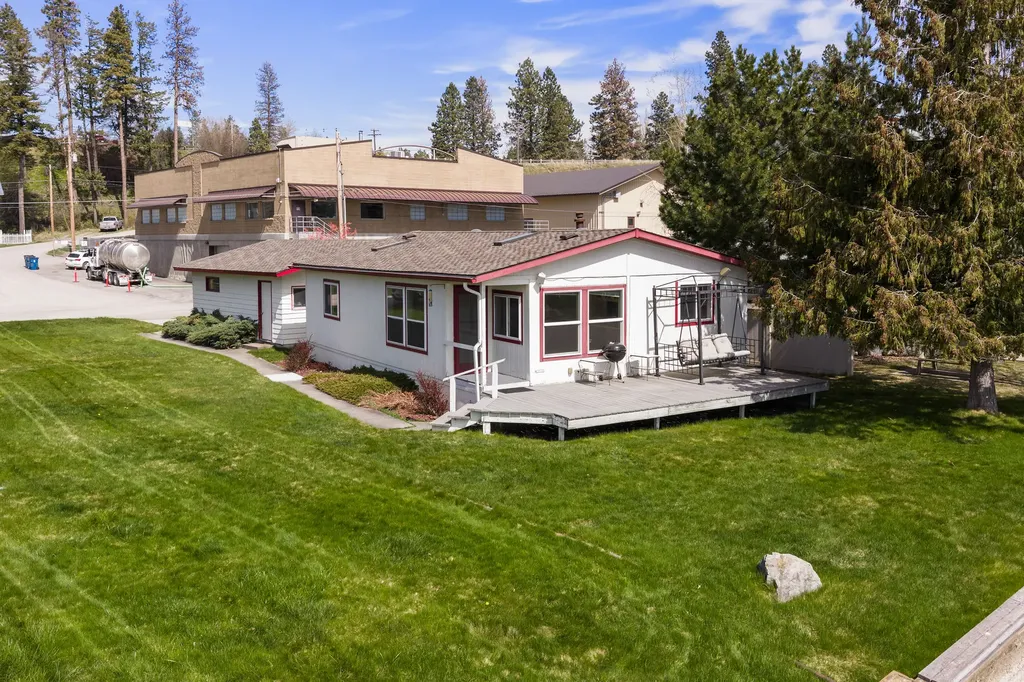 112 Parkway Avenue Bigfork MT 59911