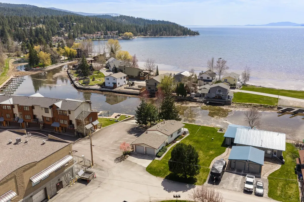 112 Parkway Avenue Bigfork MT 59911