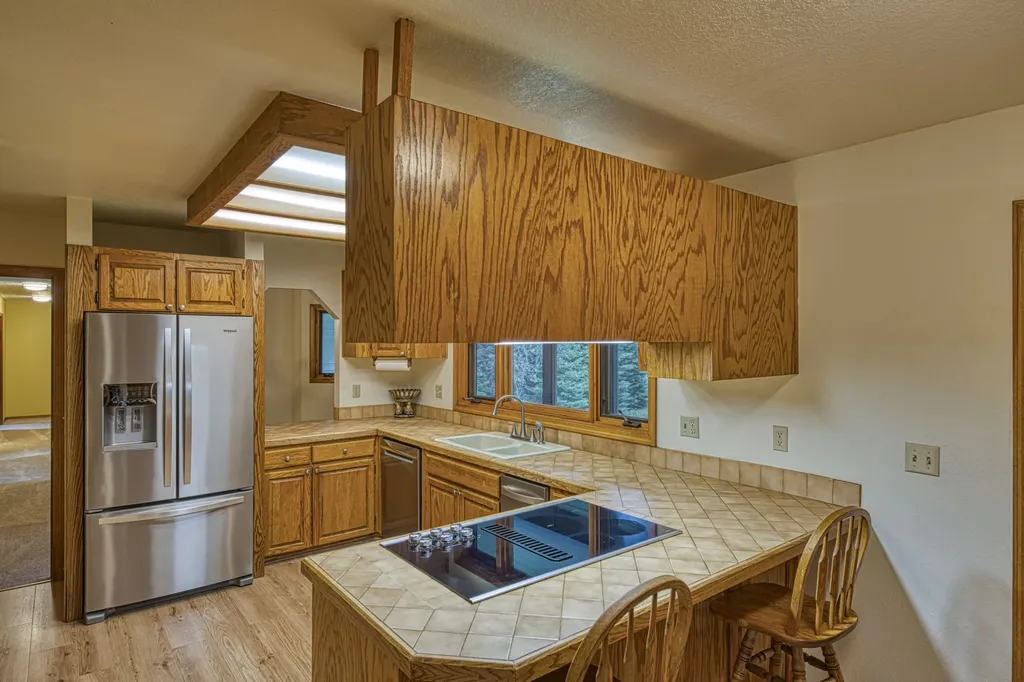 71 Four Corners Road N Heron MT 59844
