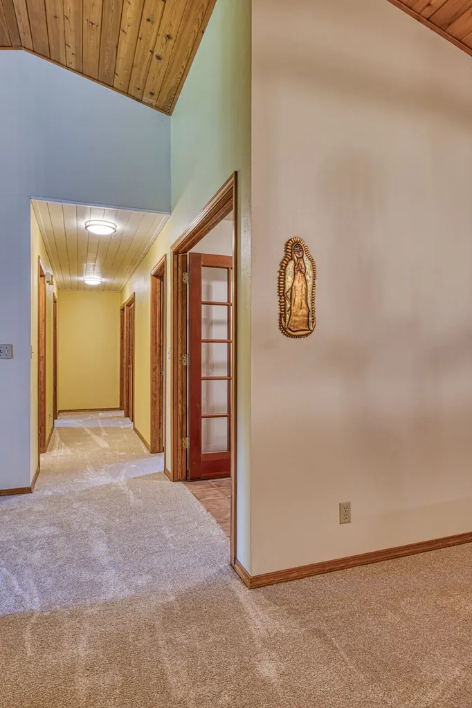 71 Four Corners Road N Heron MT 59844