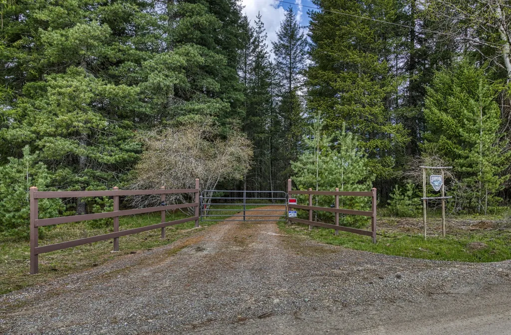 71 Four Corners Road N Heron MT 59844