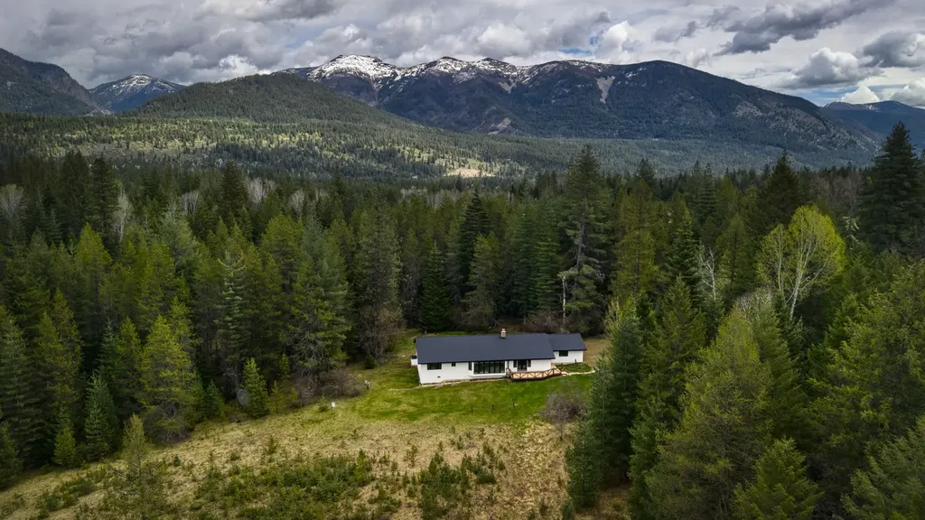 71 Four Corners Road N Heron MT 59844
