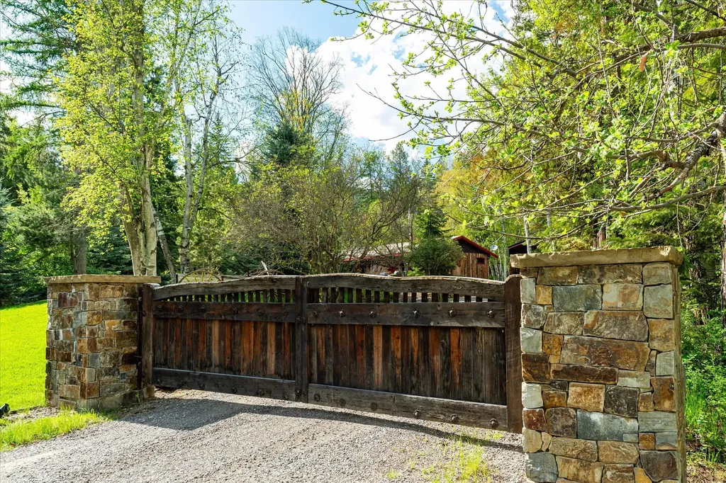 2130 Lion Mountain Road Whitefish MT 59937