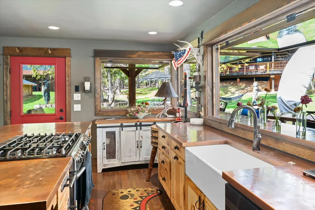 2130 Lion Mountain Road Whitefish MT 59937