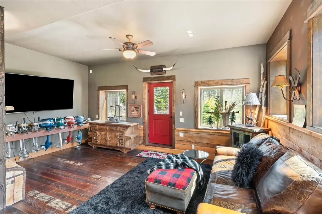 2130 Lion Mountain Road Whitefish MT 59937