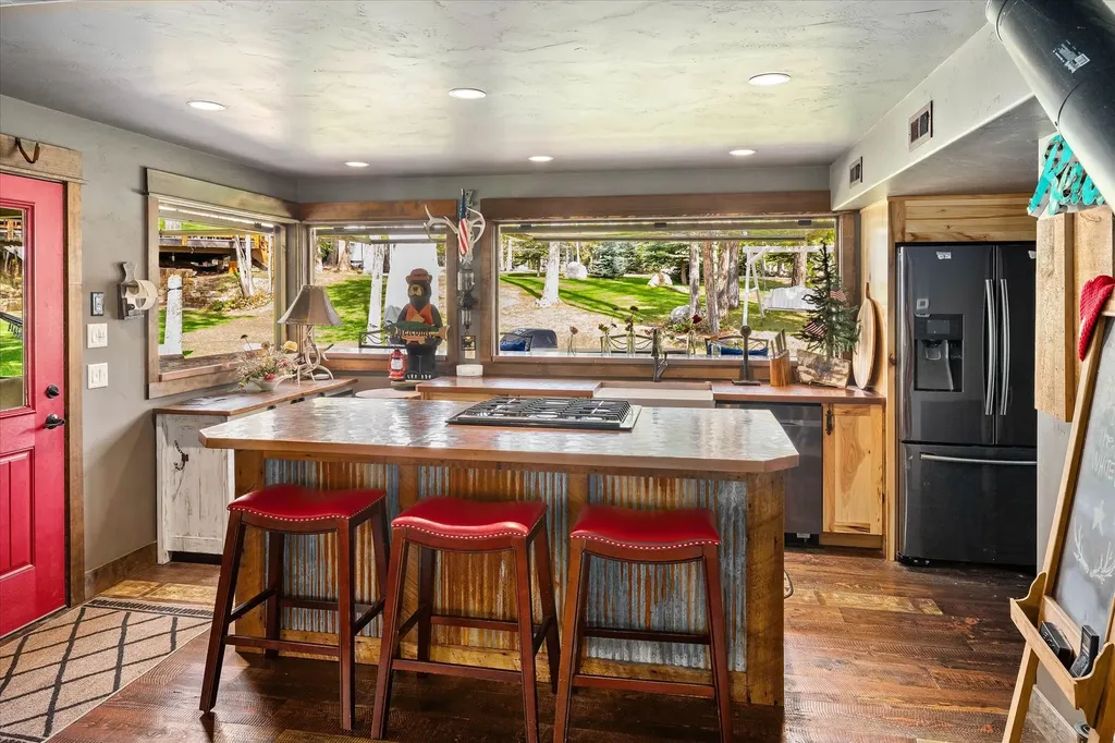 2130 Lion Mountain Road Whitefish MT 59937