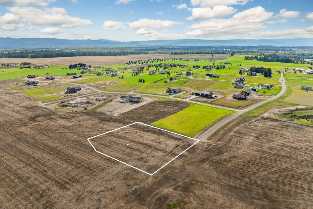 3008 Farmhouse Court Columbia Falls MT 59912