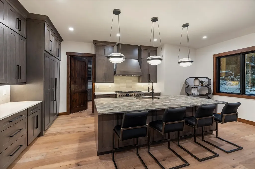 92 Woodlandstar Circle Whitefish MT 59937