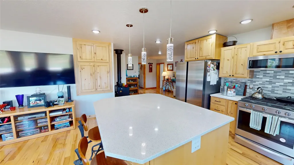 125 Curran Drive Superior MT 59872