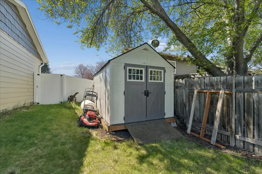 3917 13th Avenue S Great Falls MT 59405