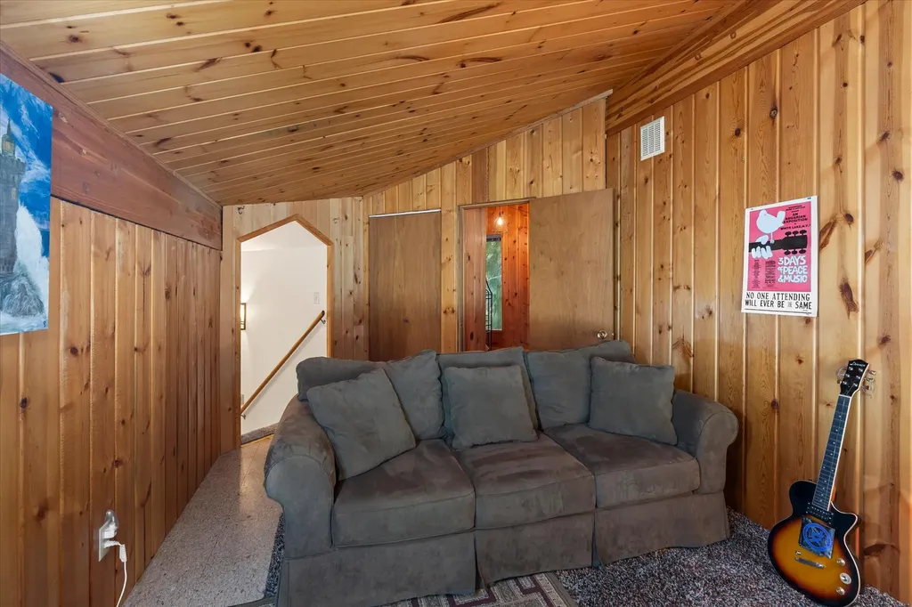 786 Halo Drive Troy MT 59935