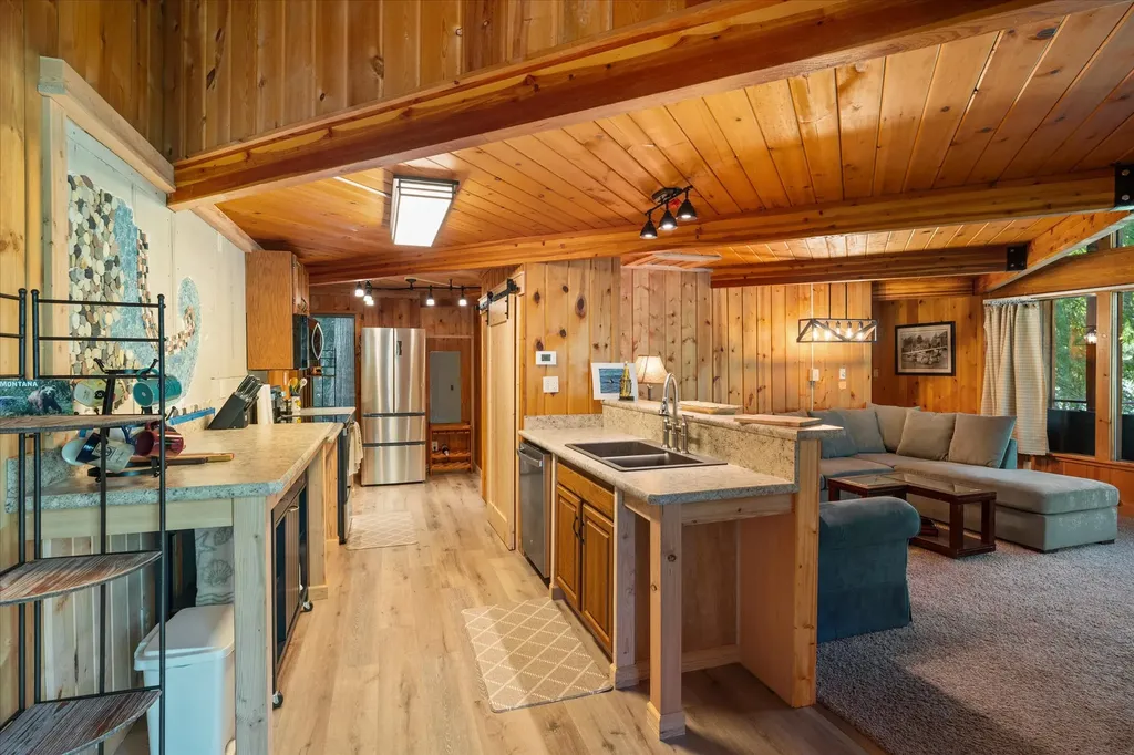 786 Halo Drive Troy MT 59935