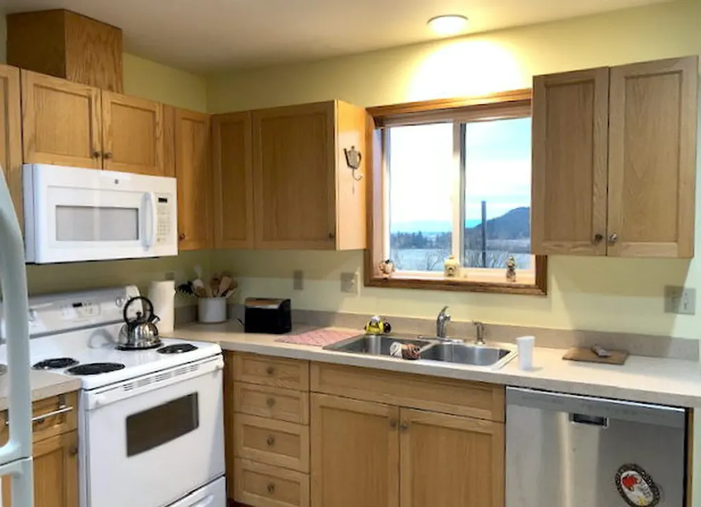 1662 & 1660 Us Hwy 2 W Kalispell MT 59901