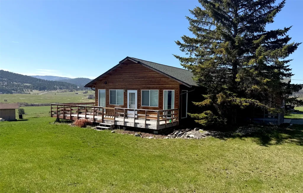 1662 & 1660 Us Hwy 2 W Kalispell MT 59901