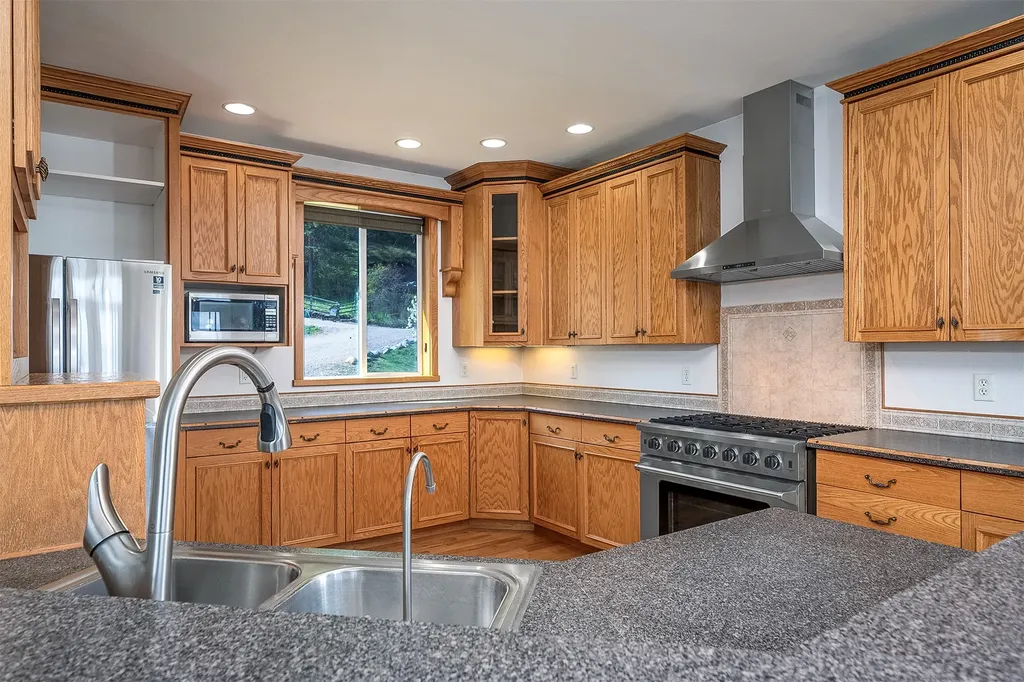 451 Claffey Drive Polson MT 59860