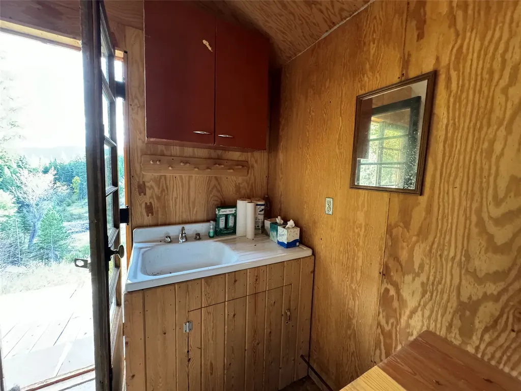 991 Sawmill Lane Kalispell MT 59901