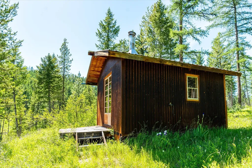 991 Sawmill Lane Kalispell MT 59901