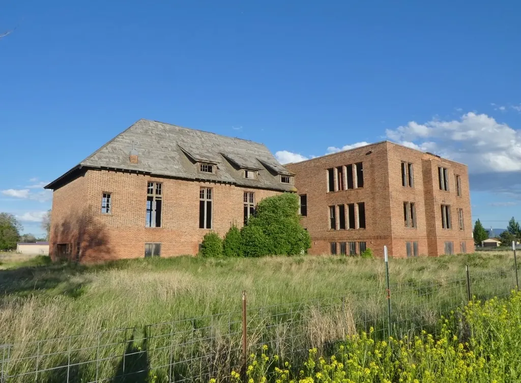 1250 Sierra Road E Helena MT 59602