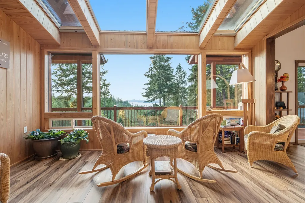 380 S Eighty Drive Somers MT 59932