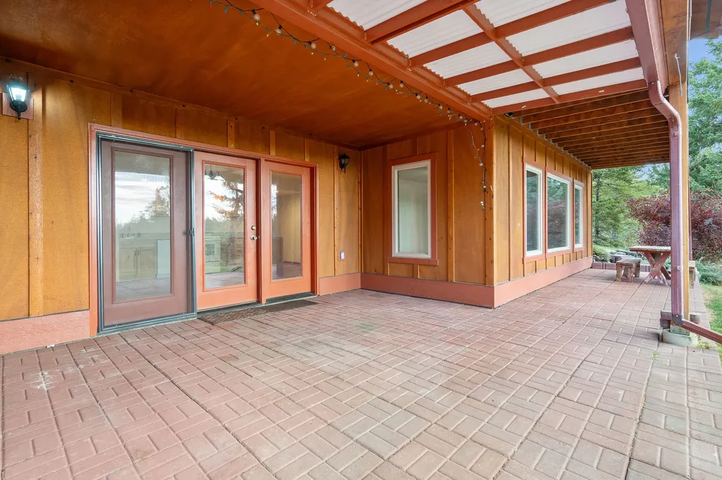380 S Eighty Drive Somers MT 59932