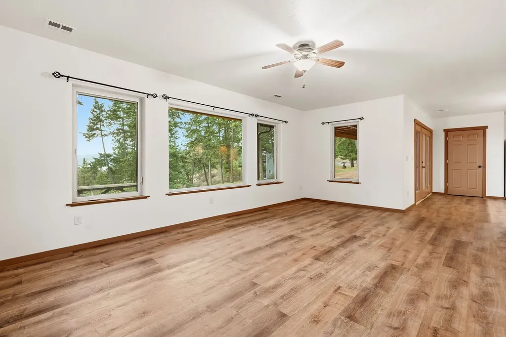 380 S Eighty Drive Somers MT 59932