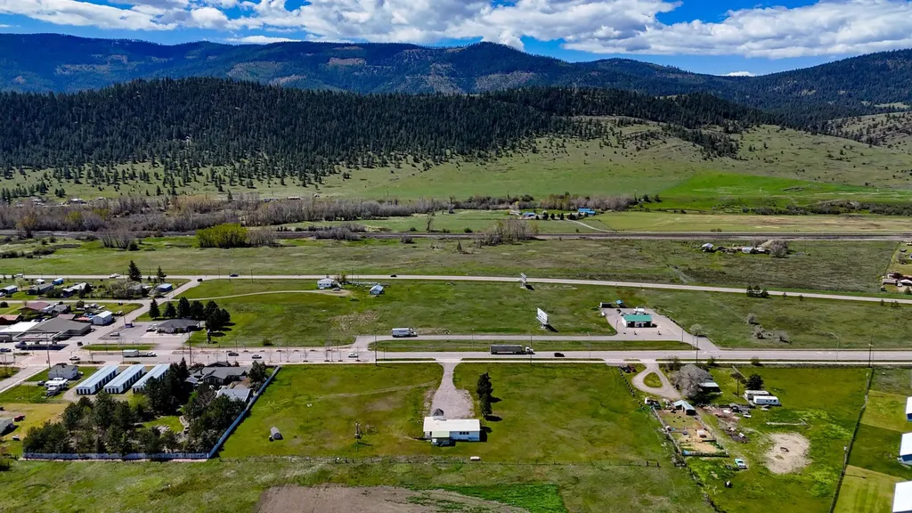 92216 Us Highway 93 Arlee MT 59821