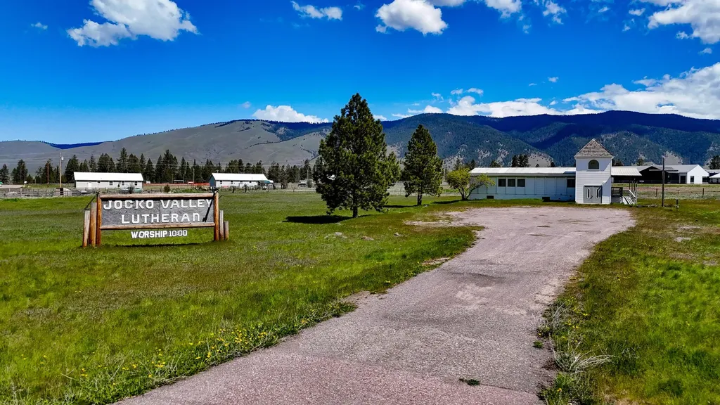92216 Us Highway 93 Arlee MT 59821
