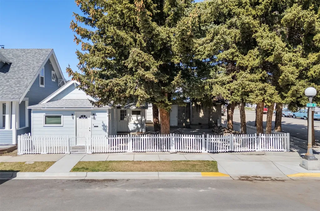 602 Ash Street Anaconda MT 59711