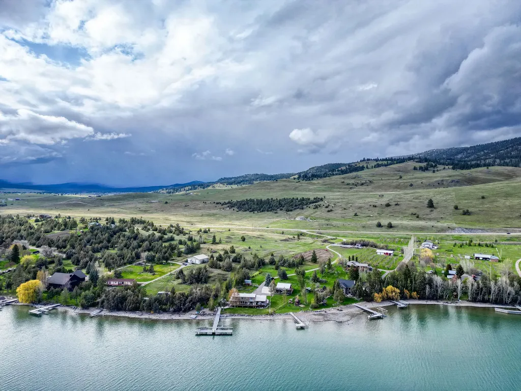 23511 Wild Horse Shores Lane Dayton MT 59914