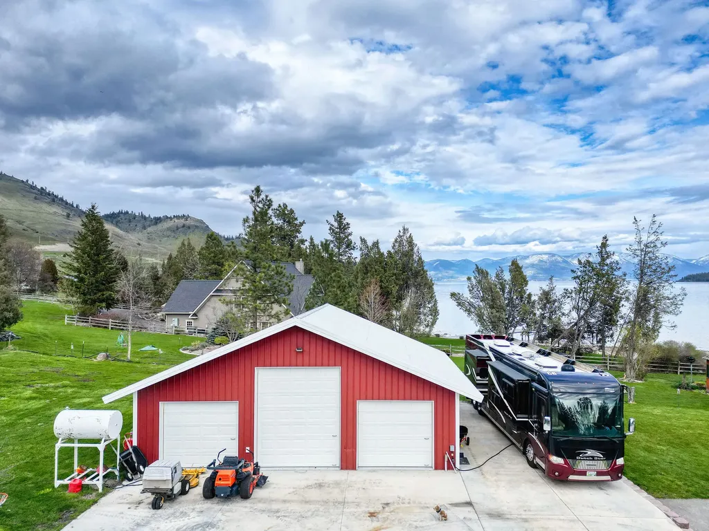 23511 Wild Horse Shores Lane Dayton MT 59914