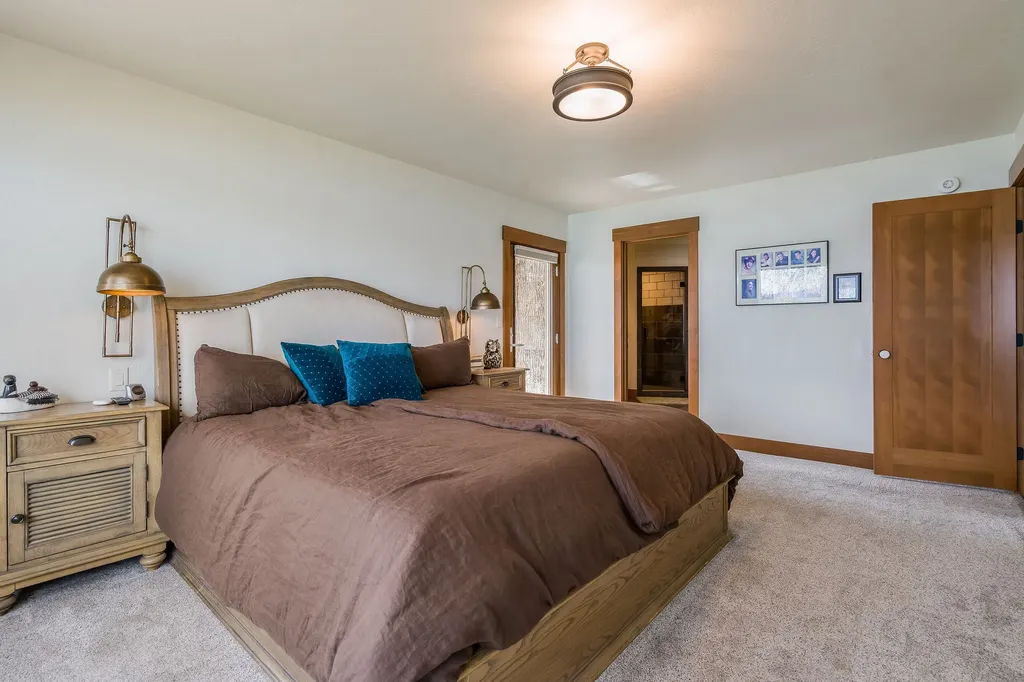 23511 Wild Horse Shores Lane Dayton MT 59914