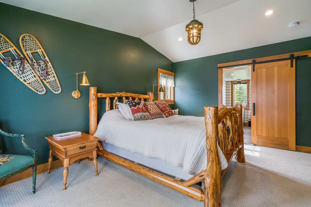 23511 Wild Horse Shores Lane Dayton MT 59914
