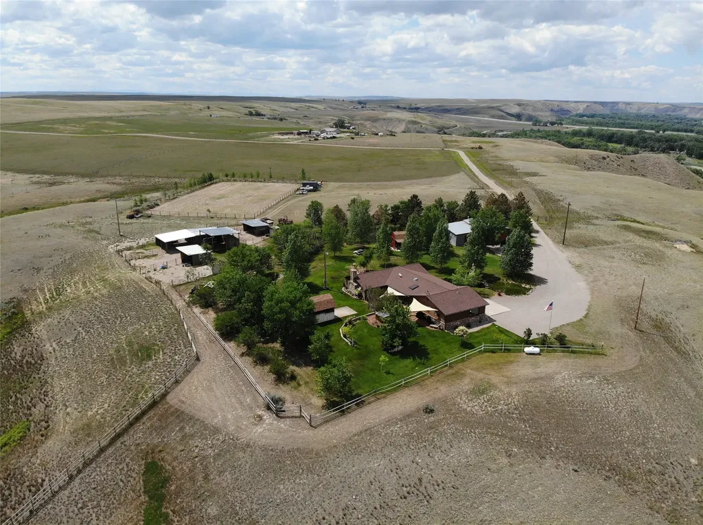 42 River Ridge Lane Shelby MT 59474