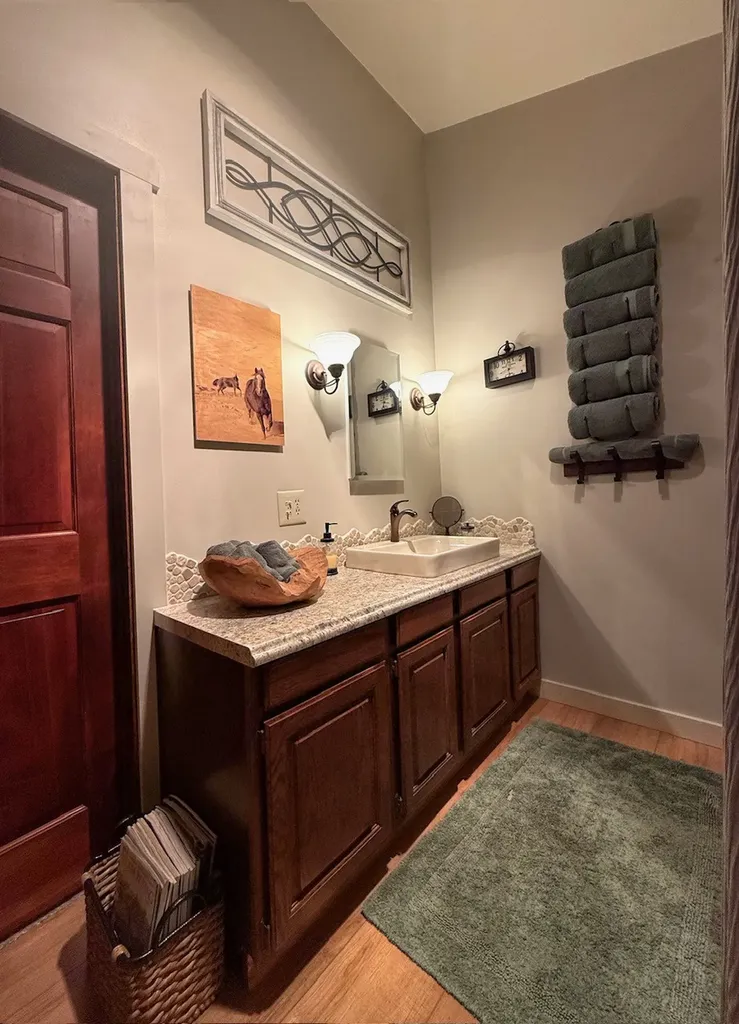 42 River Ridge Lane Shelby MT 59474