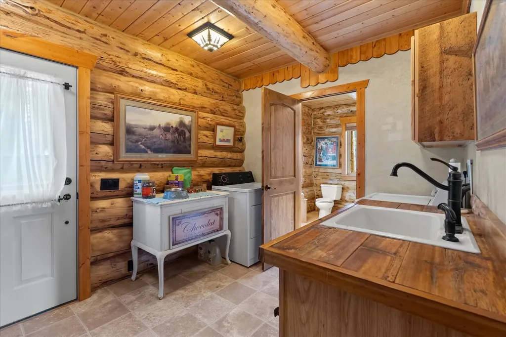 226 Angel Trail Rexford MT 59930