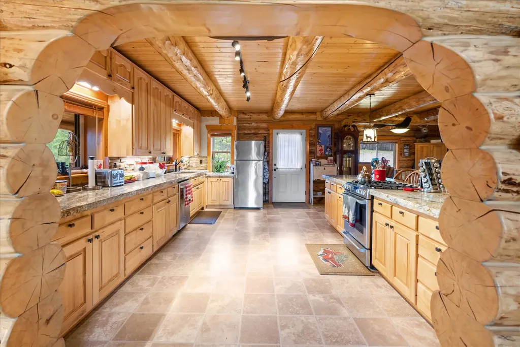 226 Angel Trail Rexford MT 59930
