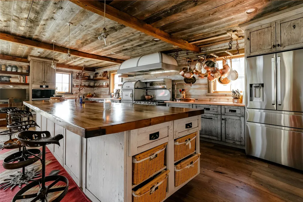 605 Cramer Creek Road Somers MT 59932