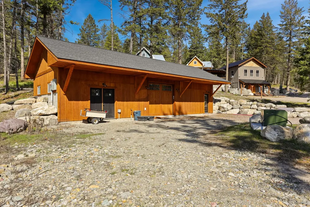 100 Elk Ridge Trail Lakeside MT 59922