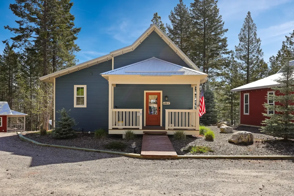 100 Elk Ridge Trail Lakeside MT 59922