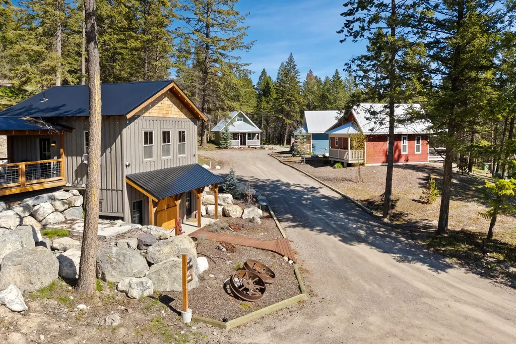 100 Elk Ridge Trail Lakeside MT 59922