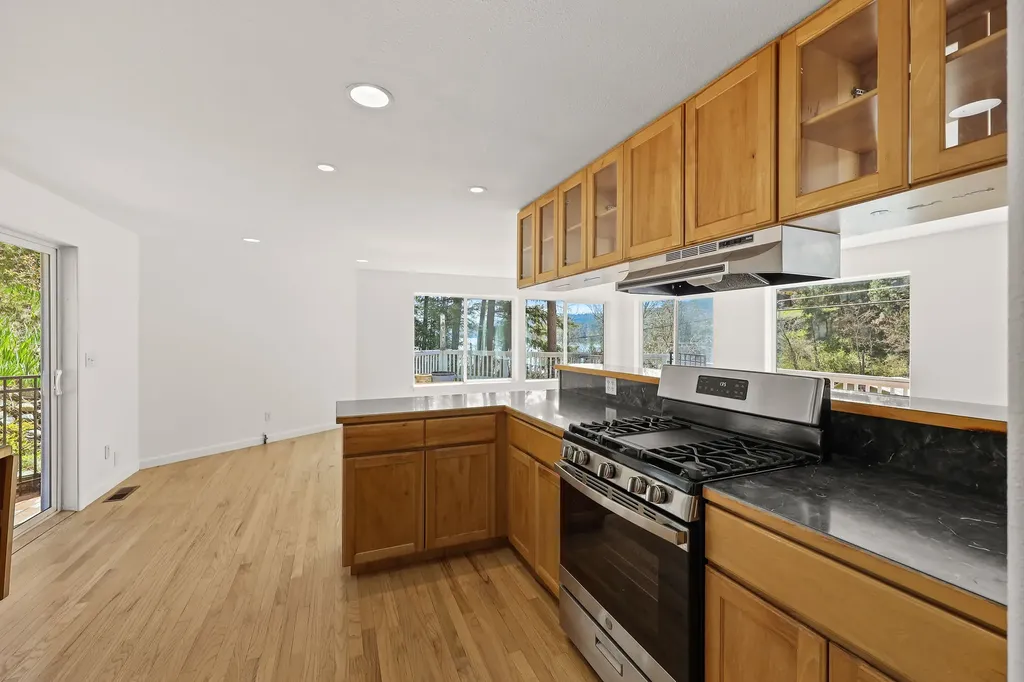 121 & 135 Boon Road Somers MT 59932