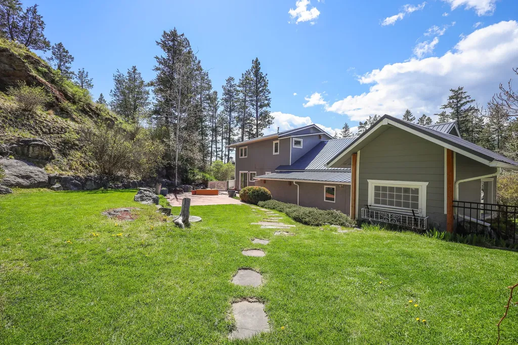 121 & 135 Boon Road Somers MT 59932